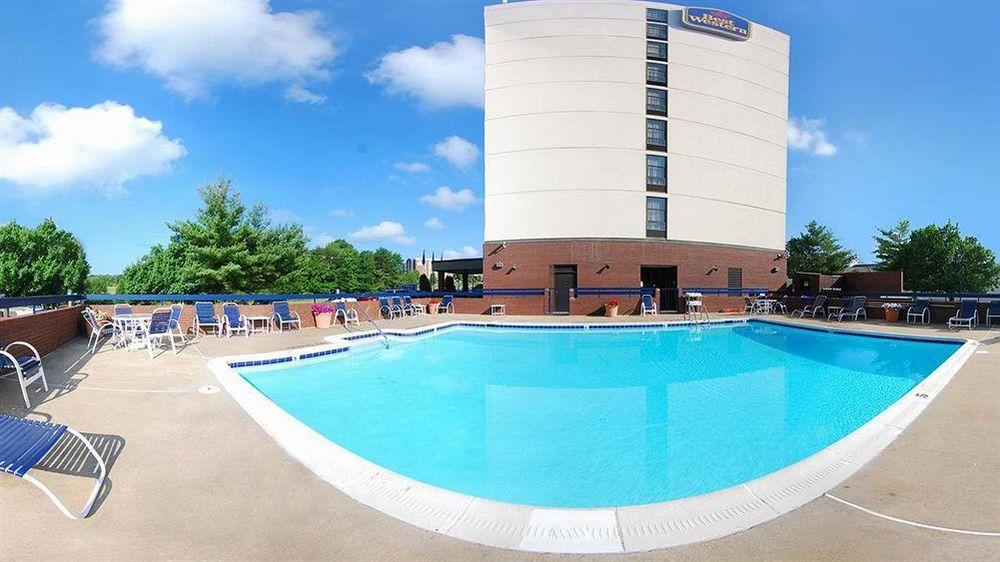 Western Potomac Mills 3* Woodbridge