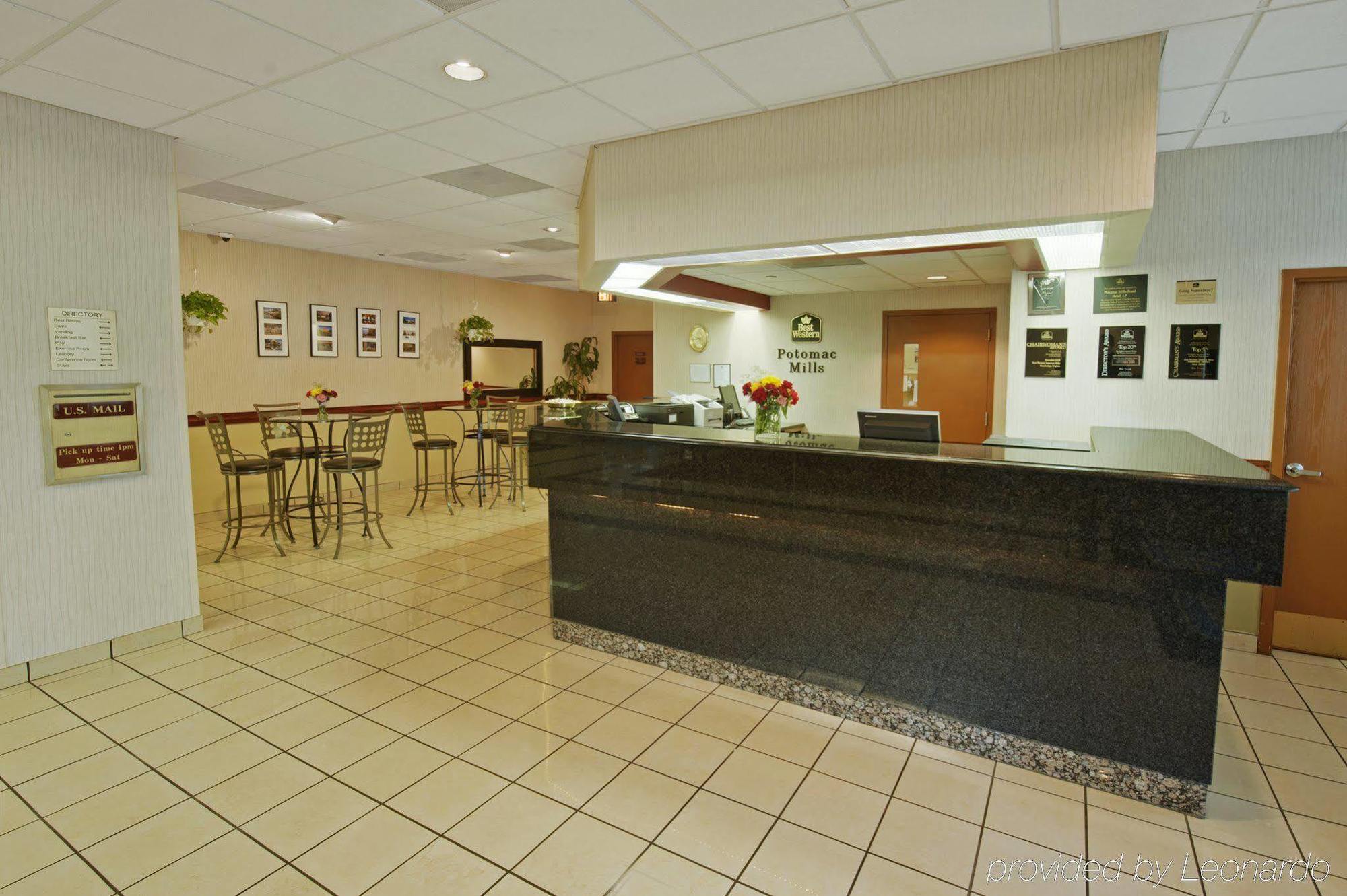 Hotel Western Potomac Mills 3*